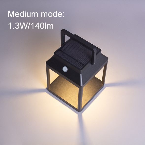 Solcelledrevet utelykt Solar square